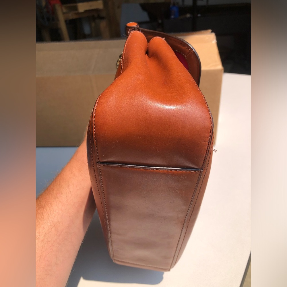 Legacy City Willis Coach British Tan Turnlock Shoulder Bag #22062 with hangtag - Picture 7 of 11